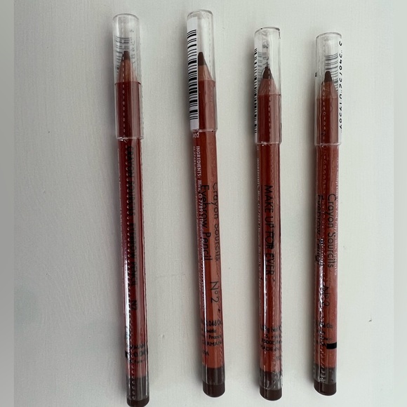 Make Up For Ever Eyebrow Pencil - Picture 3 of 3